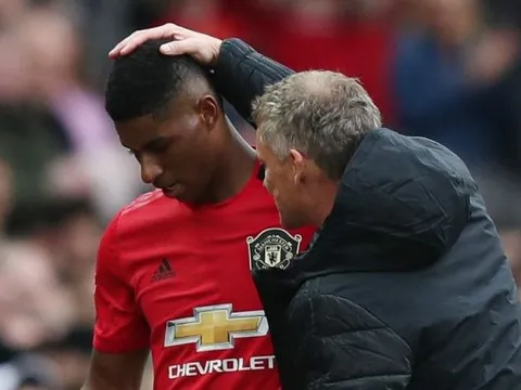 "Cậu ấy sẽ ghi hơn 20 bàn cho Man Utd mùa tới, không thể khác được"