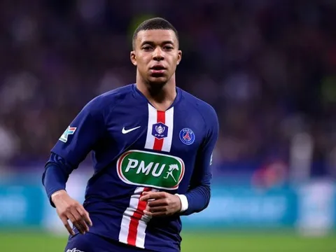 PSG xác nhận, Mbappe phải đi kiểm tra corona
