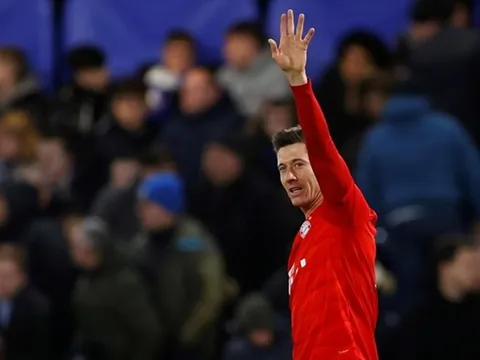 Quá bùng nổ, Lewandowski đang thể hiện cái duyên khó tin tại Champions League
