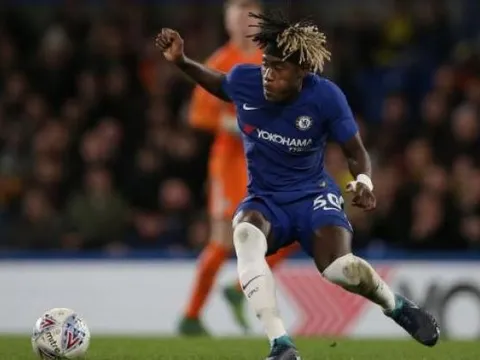 Quá khủng khiếp, Chelsea đã phát hiện ra một "Jorginho 2.0"