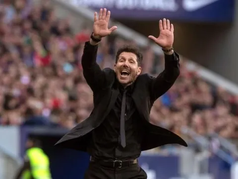 "Quái thú" Atletico trở lại, Liverpool không khéo lại vỡ toang!