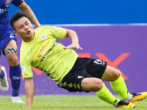 Quang Hải đổ máu, Hà Nội FC giành chiến thắng nhọc trước Bình Dương