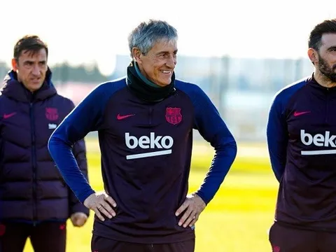 Đây, cách trợ lý của HLV Setien tận dụng "kỳ nghỉ bất đắc dĩ" vì Corona