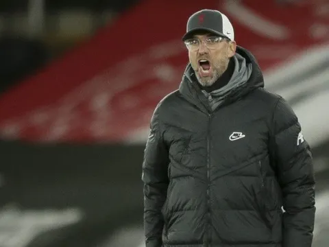 Quyết đấu Chelsea, Liverpool giật "đá tảng" 18 triệu thay Van Dijk