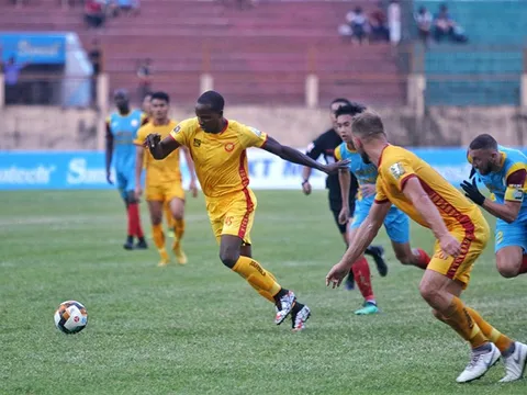 "Hoạ vô đơn chí", Thanh Hoá nhận hung tin từ cựu tuyển thủ Jamaica