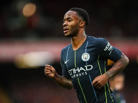 Rõ tình trạng của Sterling sau màn 'trẩy hội' với Usain Bolt