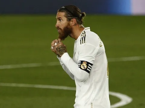 Real phá vỡ tiền lệ, Ramos vẫn nói không với hợp đồng mới