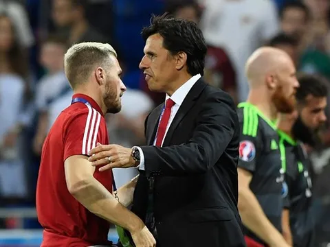 'Ramsey hoàn toàn có thể chơi cho Manchester United'