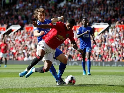 'Rashford chỉ cần đưa 1 ngón chân vào đó...'