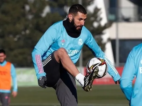 Real lâm nguy, Zidane lại nhận hung tin từ 2 "cỗ máy"