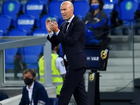Real nhận hung tin từ "thần đồng" tuyến giữa, Zidane bỏ cuộc chưa?
