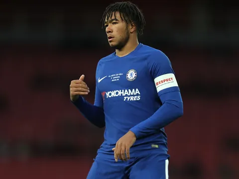 Fan Chelsea phấn khích: "Sao không bán cậu ta luôn mà phải cho mượn?"