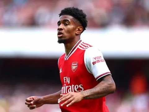 SỐC! 'Sao mai' Arsenal suýt dính vào ma túy, trở thành tội phạm