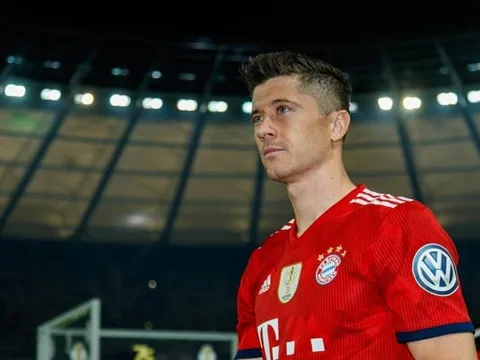 "Trợ thủ" của Sir Alex: 'M.U thiếu 1 tiền đạo tầm cỡ như Lewandowski'