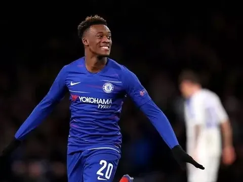 Kí hợp đồng mới, 'báu vật' Chelsea sẽ đi vào lịch sử NHA