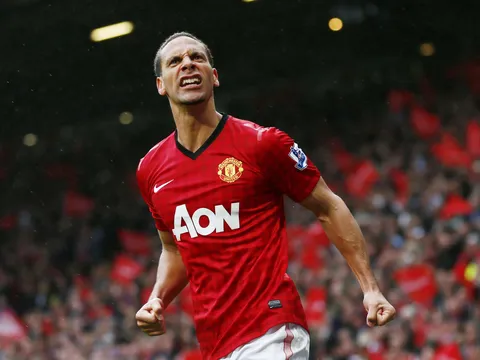 Rio Ferdinand tiết lộ lý do từ chối đến Barcelona để gắn bó với Man Utd