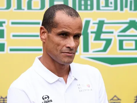 Rivaldo chỉ trích thẳng "kẻ có hành vi sai trái" tại Barcelona