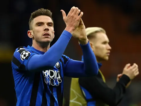 Robin Gosens: Gã du mục bước ra ánh sáng