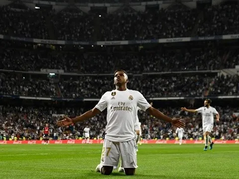 Được so sánh với Ronaldo, sao trẻ Real nói 1 câu khiến NHM tròn mắt