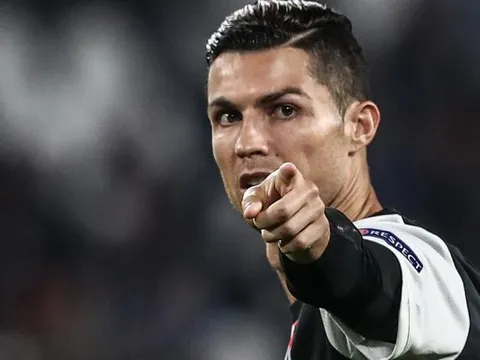 Ronaldo tỏ ra nguy hiểm khi cùng Juventus hành quân sang Pháp