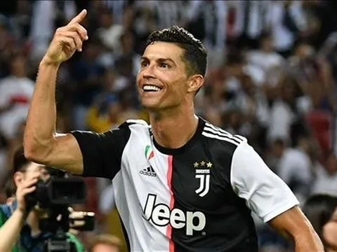 Ronaldo: "Tôi nhớ cậu ấy, cầu thủ đang rất hạnh phúc tại Madrid"
