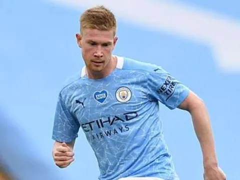 Rooney: "Cậu ấy khiến tôi nhớ đến Gerrard và Giggs"