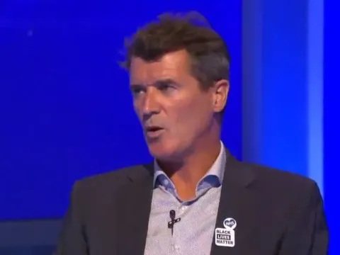 Roy Keane chỉ đích danh 2 ngôi sao dẫn đến bàn thua của MU
