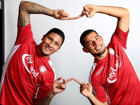 Sắm cặp song sát "triệu đô", CLB TP.HCM vẫn giữ chân người cũ