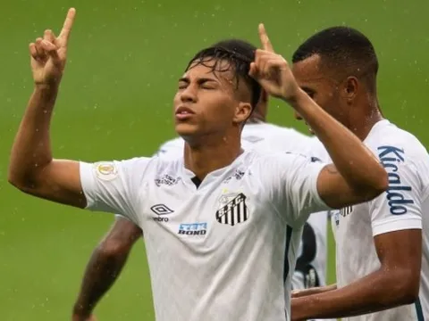 Săn "sát thủ", Arsenal đại chiến Chelsea thương vụ "Neymar mới"