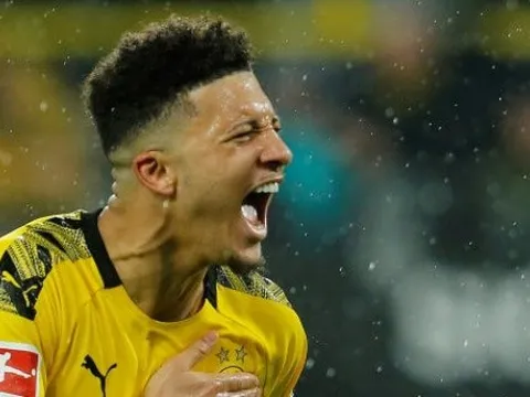 Tương lai Jadon Sancho chốt hạ, TTCN "sục sôi" mùa Hè tới