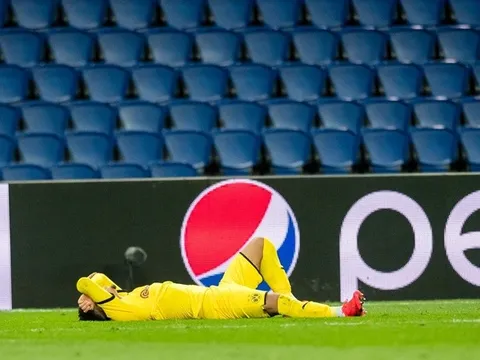 Sancho gục ngã, Klopp chết lặng và 8 hình ảnh cảm xúc sau 2 trận C1 vừa qua