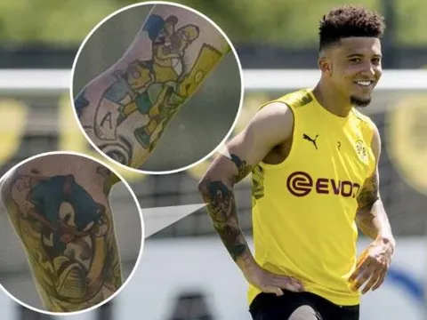 Sancho lộ hình xăm mới trong buổi tập gần nhất