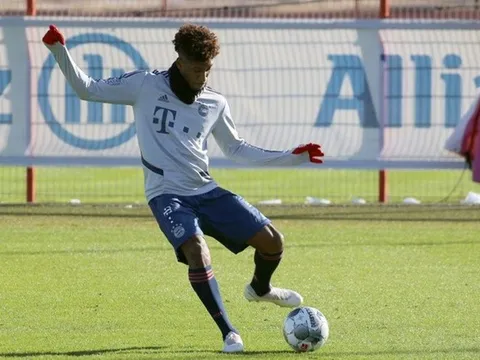 Sane chưa đến, Bayern đứng trước nguy cơ mất "ma tốc độ"