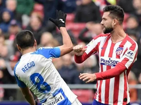 Sao Atletico: "Ông ấy luôn rất khó tính và áp đặt..."