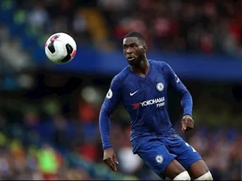 Sao Chelsea vừa ra đi, Lampard nói lời tâm can