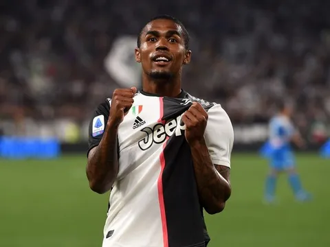 Sao Juventus thừa nhận liên hệ từ Man Utd