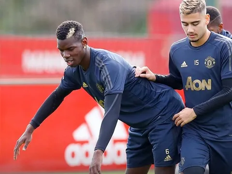 Sao Man Utd bày cách "cực đoan" để ngăn Pogba rời đi
