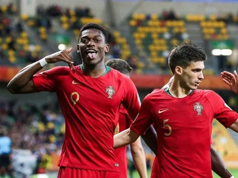 Sao trẻ Bồ Đào Nha nổ súng, HLV trưởng AC Milan đau đầu