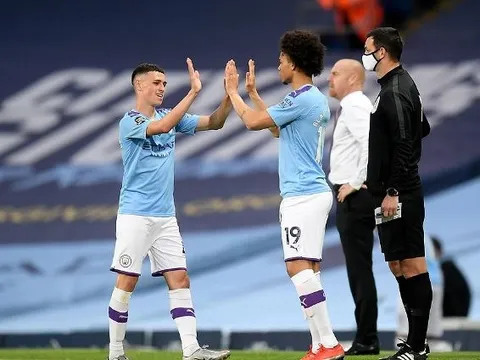 Sao trẻ bùng nổ, Man City hủy diệt Burnley với tỉ số khó tin