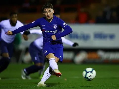 Sao trẻ của Chelsea cân nhắc việc ở lại sân Stamford Bridge