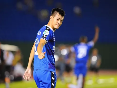 Sao U23 Việt Nam lập cú đúp, B.Bình Dương thắng dễ HAGL tại Gò Đậu