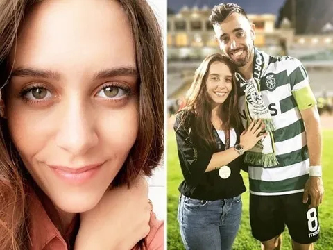 Sắp ngã ngũ! Vợ xác nhận Bruno Fernandes trên đường tới Man Utd?