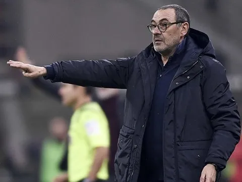 Juventus thoát hiểm vào phút cuối, Sarri vẫn nói "cứng"