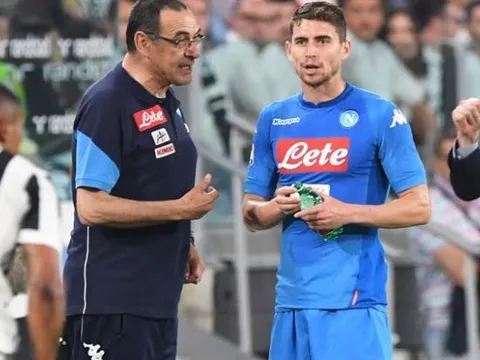 Sarri tái xuất, Chelsea đếm ngày chia tay "nhạc trưởng"?