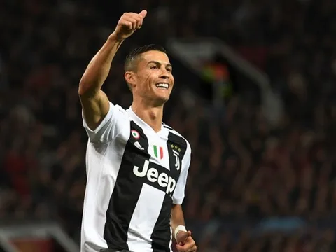 Sarri tiết lộ kế hoạch sử dụng Ronaldo tại Juventus