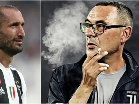 Sarri và cơn đau đầu với bài toán hàng thủ của Juventus