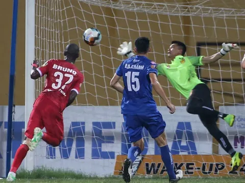 "Sát thủ" Bruno Cunha lĩnh xướng hàng tấn công Viettel