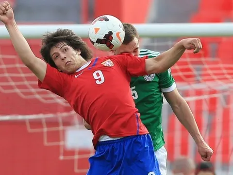 "Sát thủ" Serbia của Real: "Tôi sẽ chơi bóng bằng đầu"