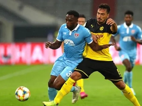 Sau khoảng thời gian dài, Hummels cũng đã trở lại thi đấu cho Dortmund