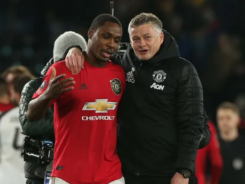 Sau Ighalo, Man Utd lại đại chiến giành "siêu bom" vạn người mê?